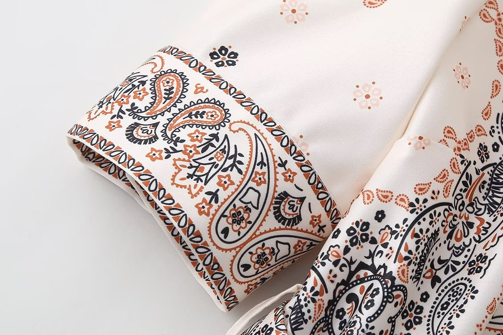 Puff-Sleeve-Print Dress