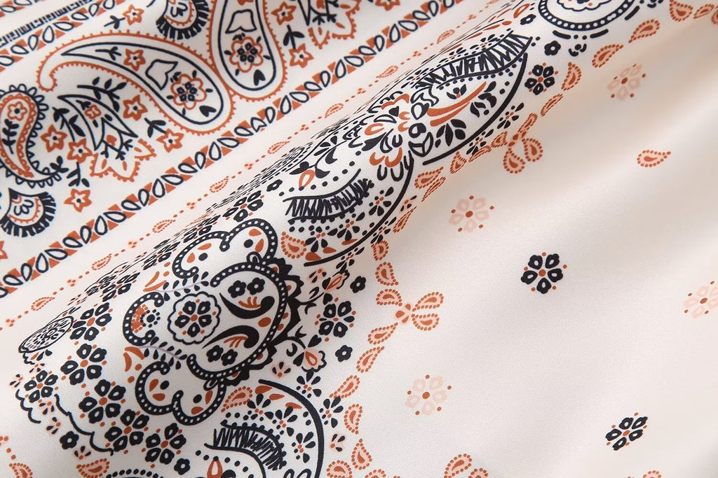 Puff-Sleeve-Print Dress
