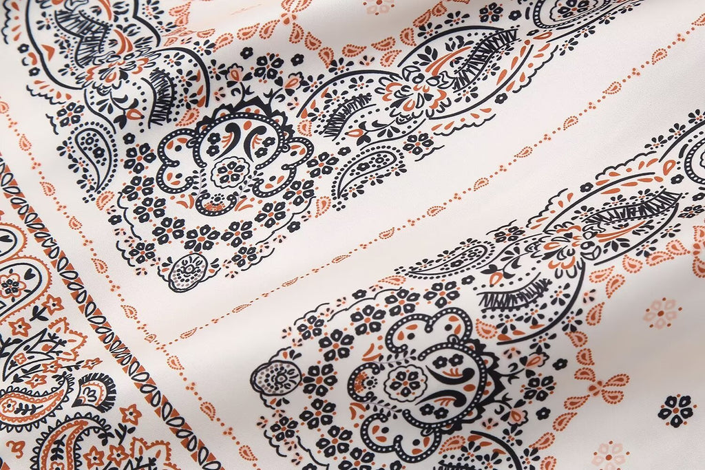 Puff-Sleeve-Print Dress
