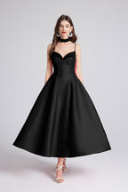 Women's Velvet Slim-Fit Black Dress