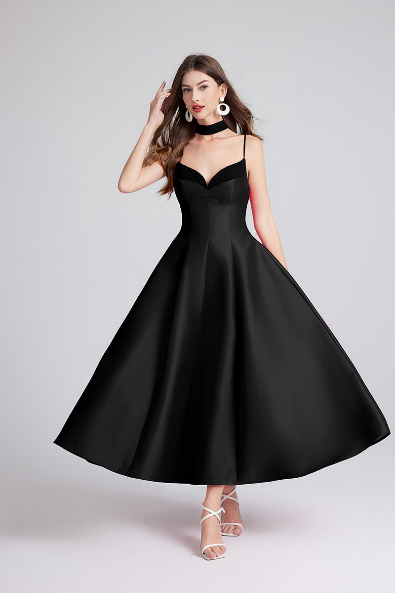 Women's Velvet Slim-Fit Black Dress
