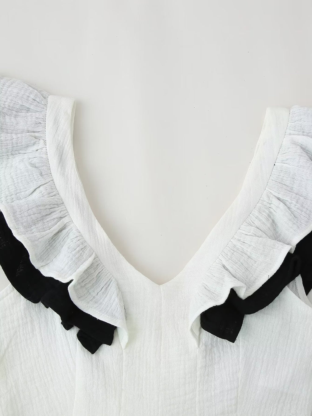 Spring Elegant V-Neck Sleeveless Ruffled Color Contrasting Stripe Vest Skirt Set