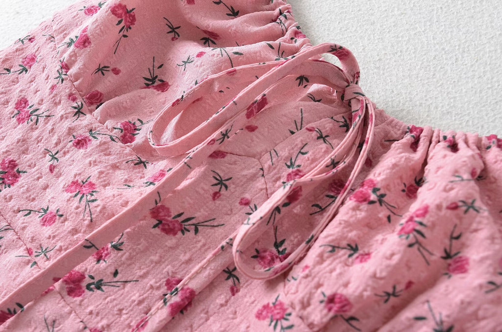 Women's French Sweet Rose Floral Neckline Lace Up Dress