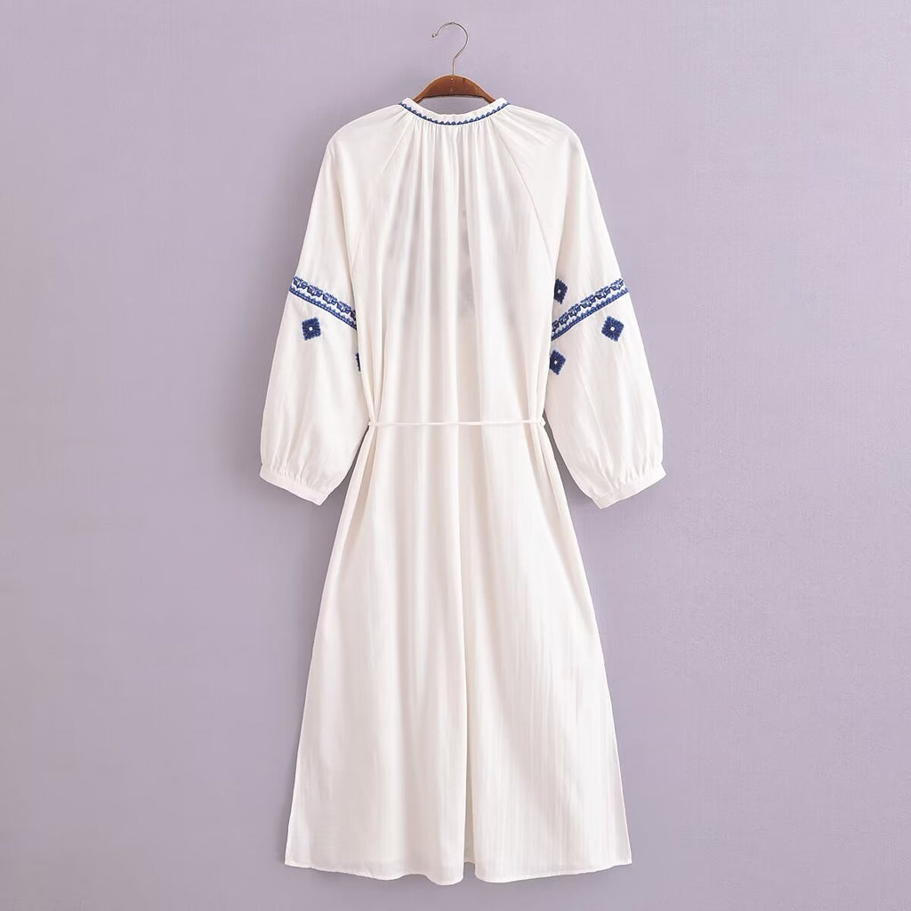 Women's Embroidered Floral V-Neck Lantern-Sleeve Dress