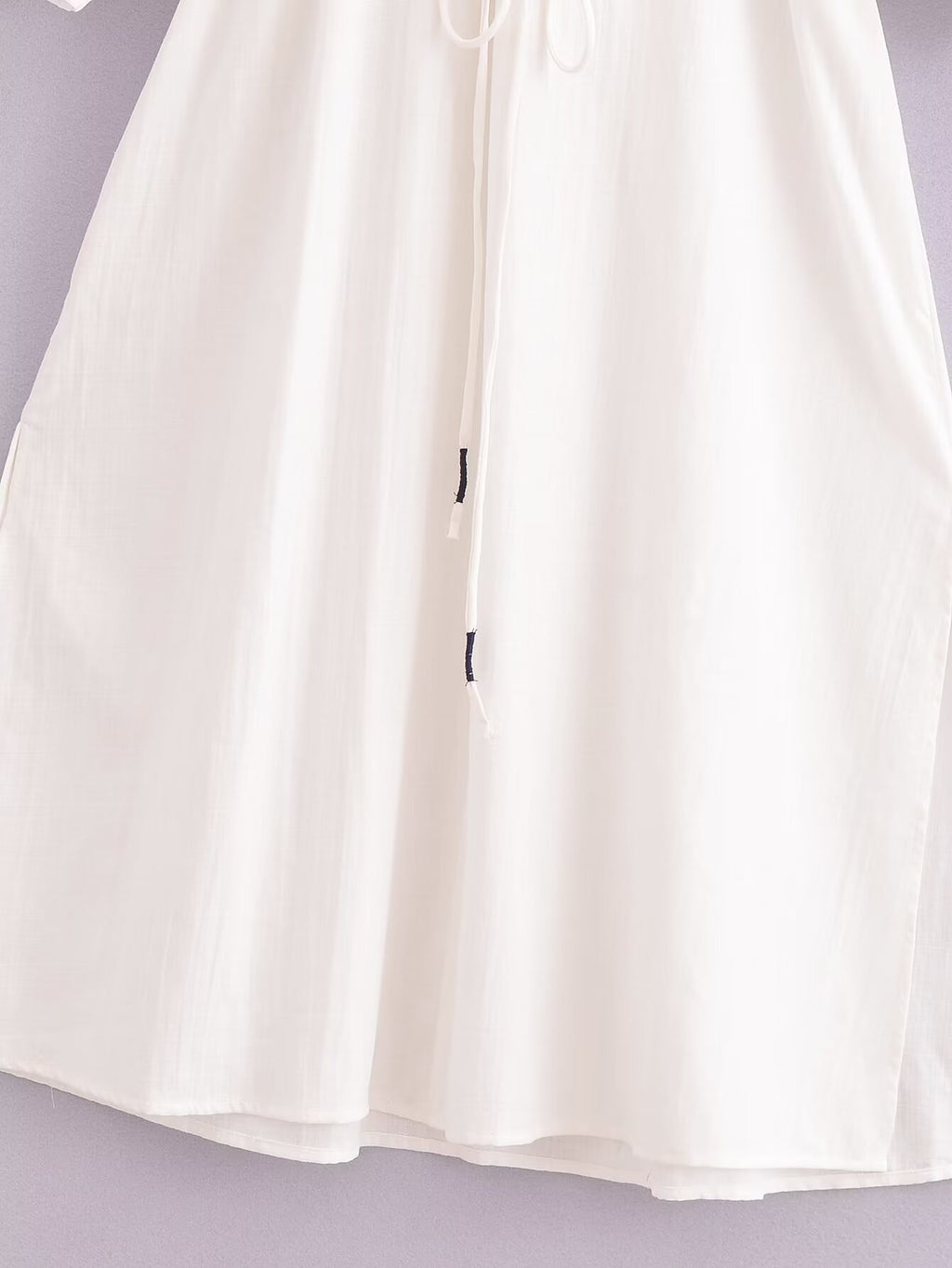 Women's Embroidered Floral V-Neck Lantern-Sleeve Dress