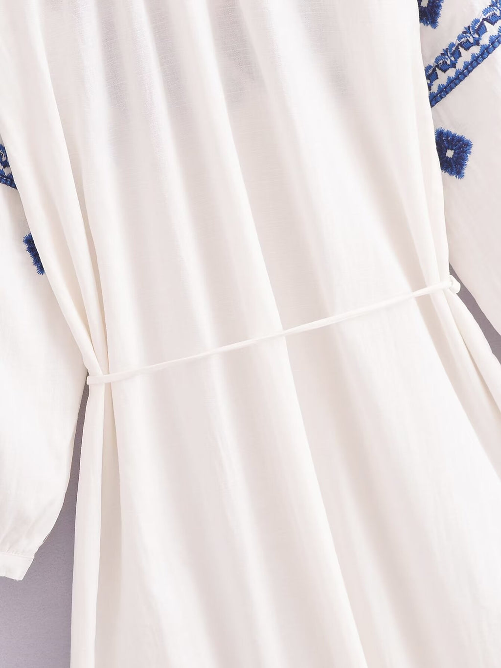 Women's Embroidered Floral V-Neck Lantern-Sleeve Dress