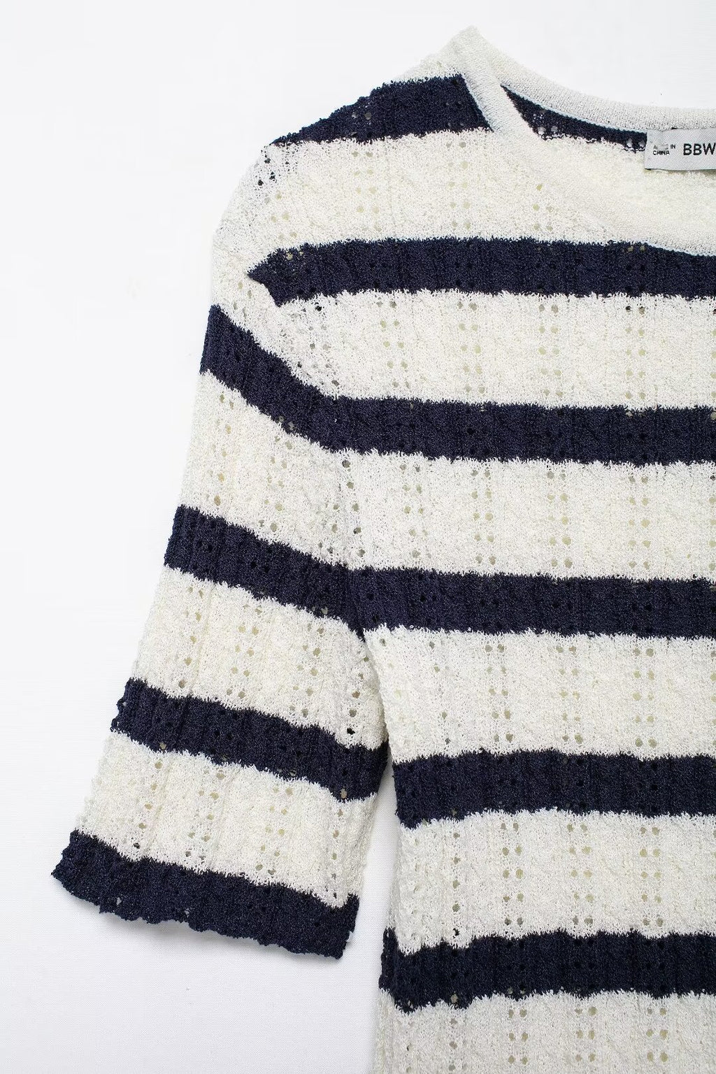 Women’s Diagonal Stripe Knit Short Sleeve Top