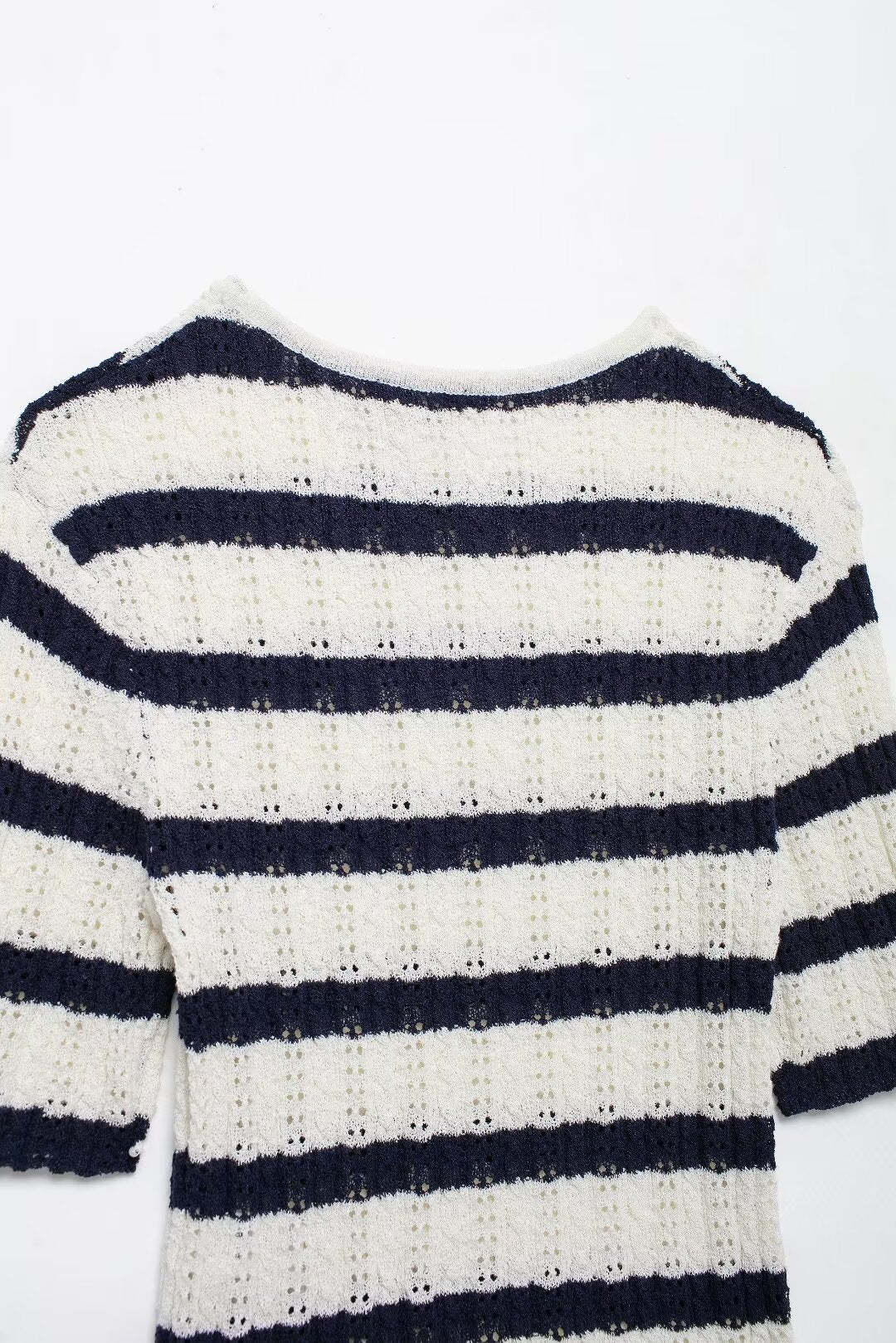 Women’s Diagonal Stripe Knit Short Sleeve Top