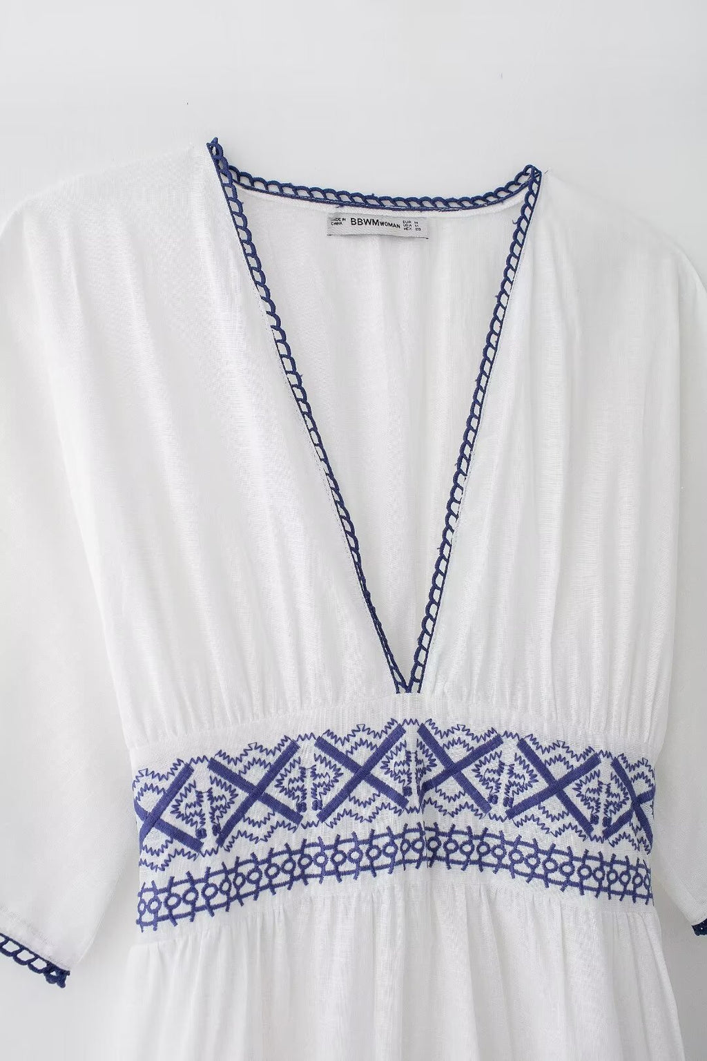 Summer Fresh Simple Linen Embroidery V-Neck Short Sleeve Dress