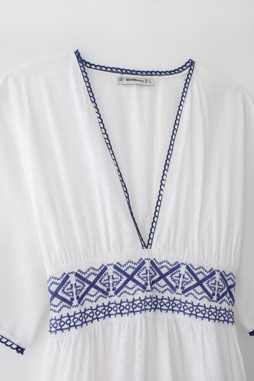 Summer Fresh Simple Linen Embroidery V-Neck Short Sleeve Dress