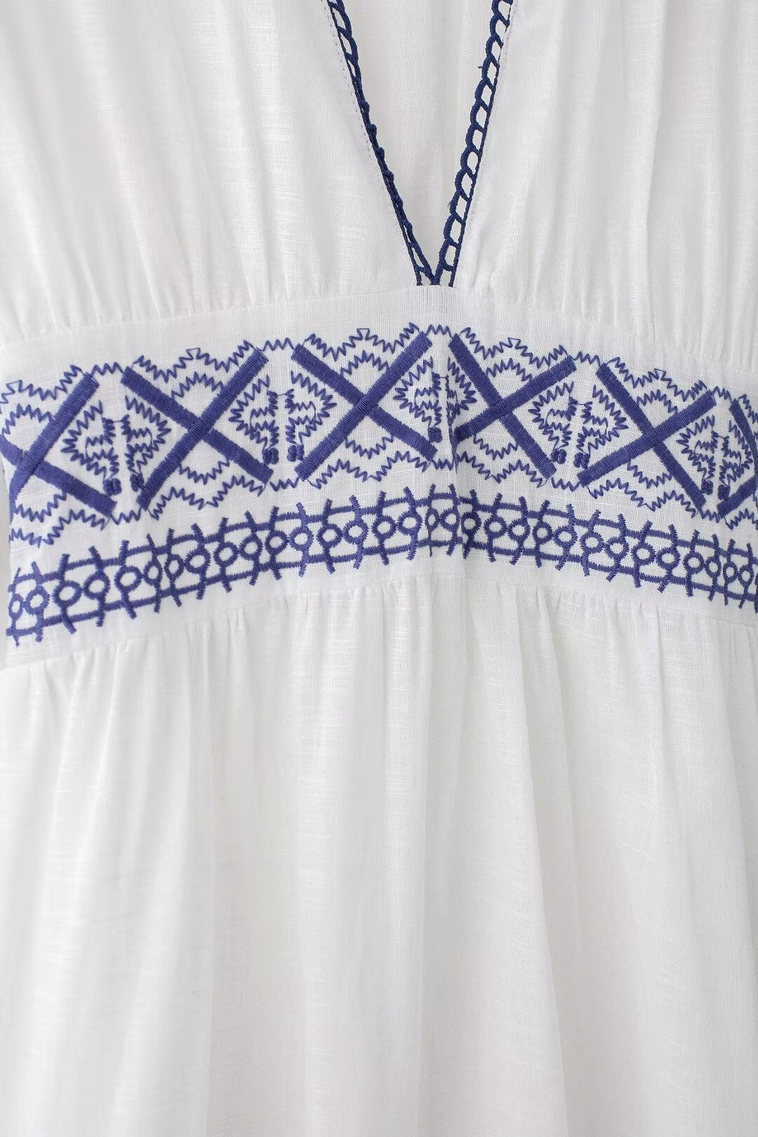 Summer Fresh Simple Linen Embroidery V-Neck Short Sleeve Dress
