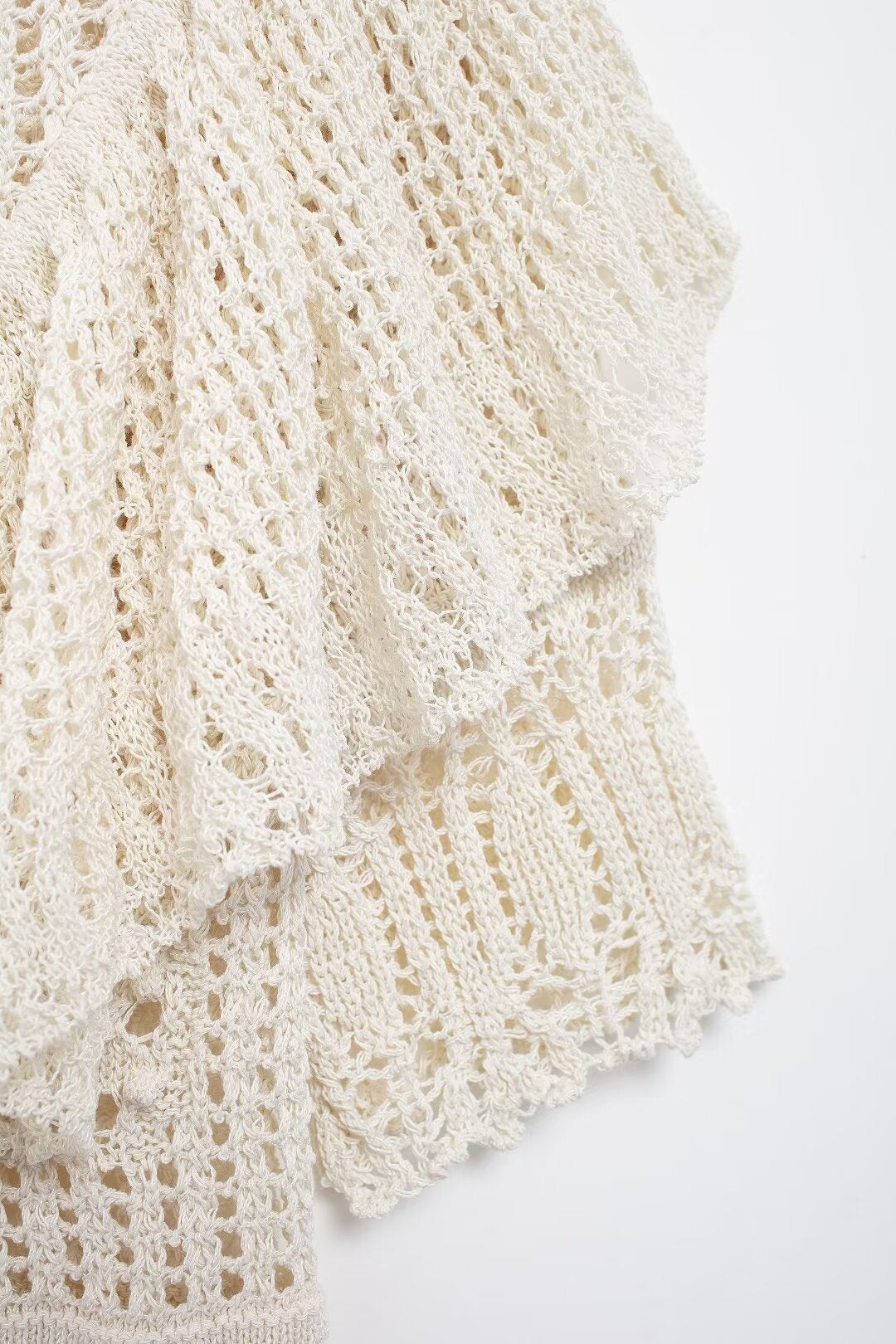 Women’s Ivory Ruched Knit Short Sleeve Top