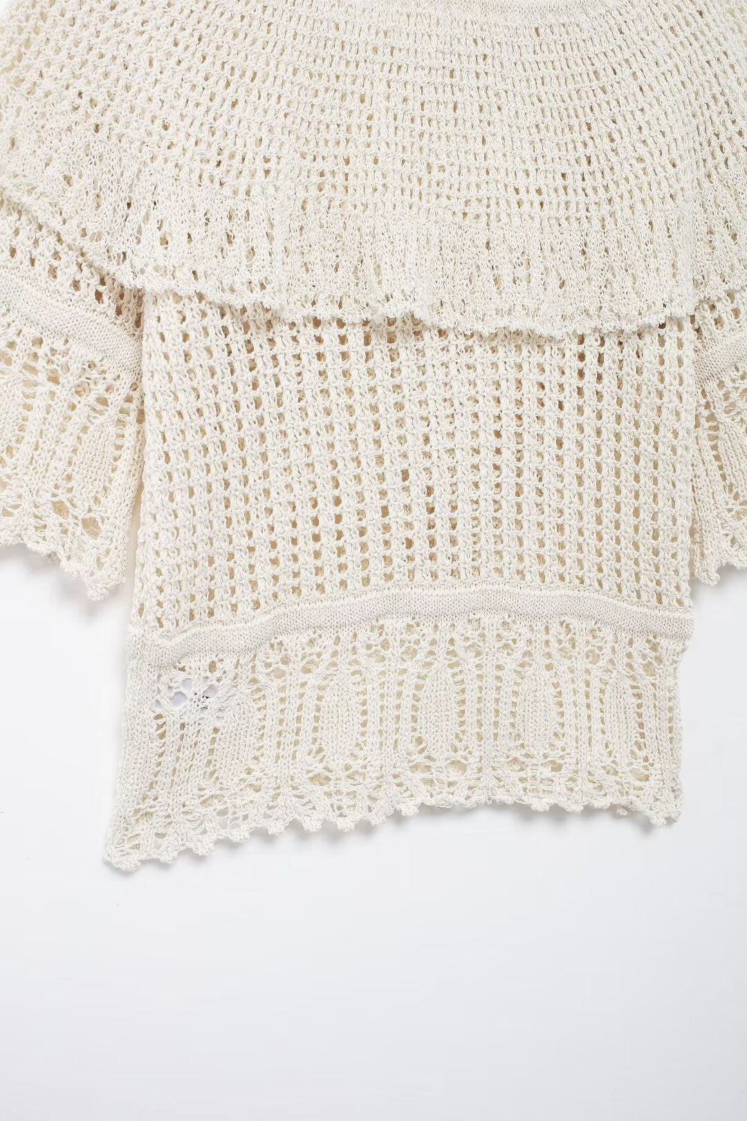 Women’s Ivory Ruched Knit Short Sleeve Top