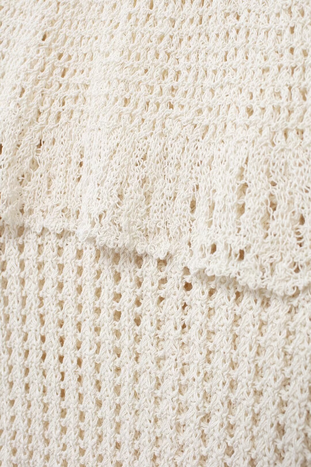 Women’s Ivory Ruched Knit Short Sleeve Top