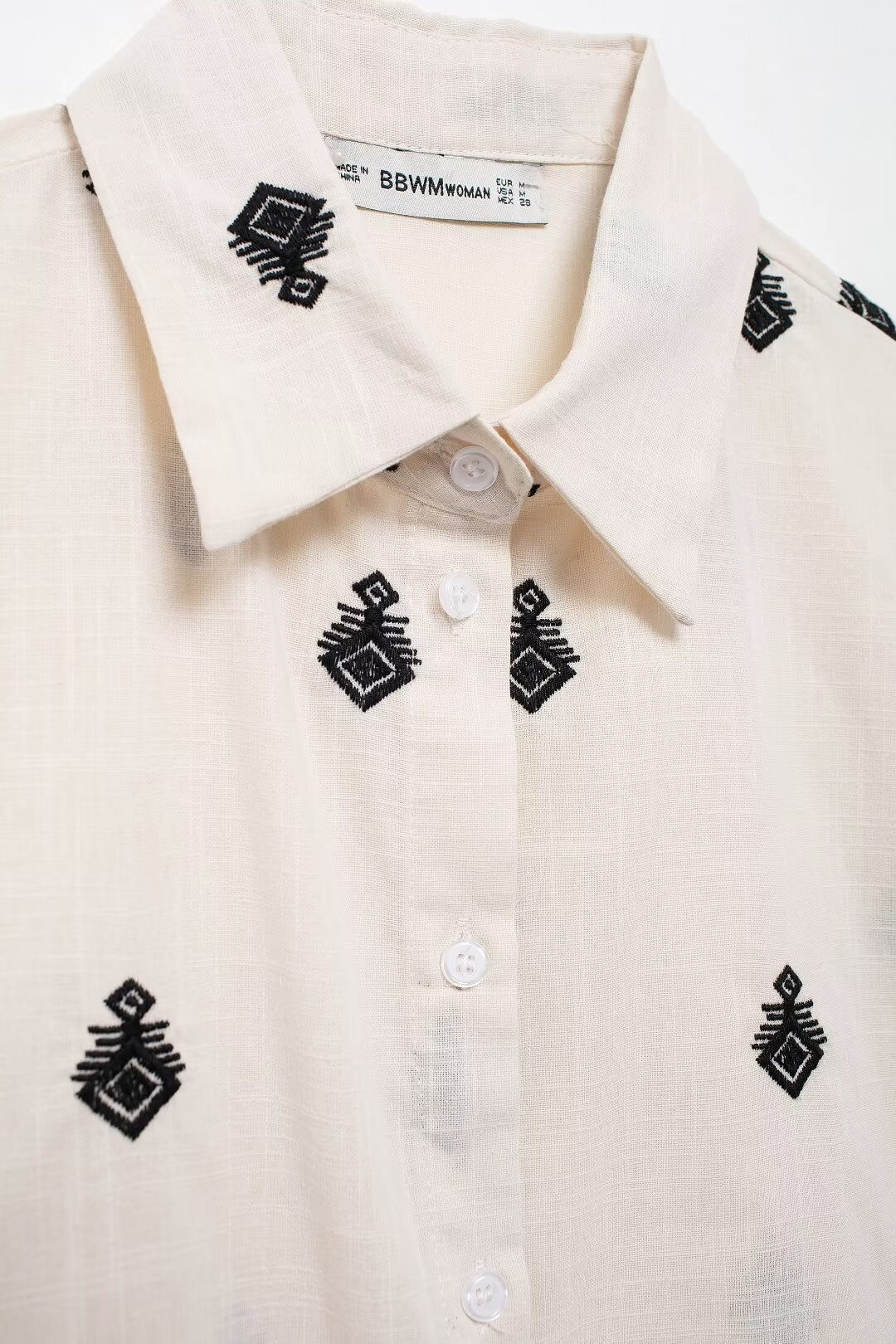 Women's Summer Color Contrast Embroidered Short Sleeve Shirt Outfit