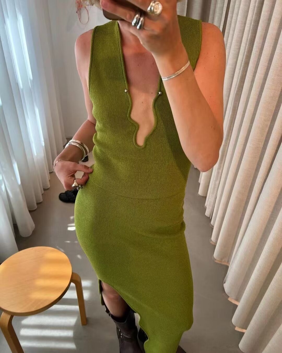 Women's Summer Simple Sleeveless Slimming Top and Skirt Two-Piece Set