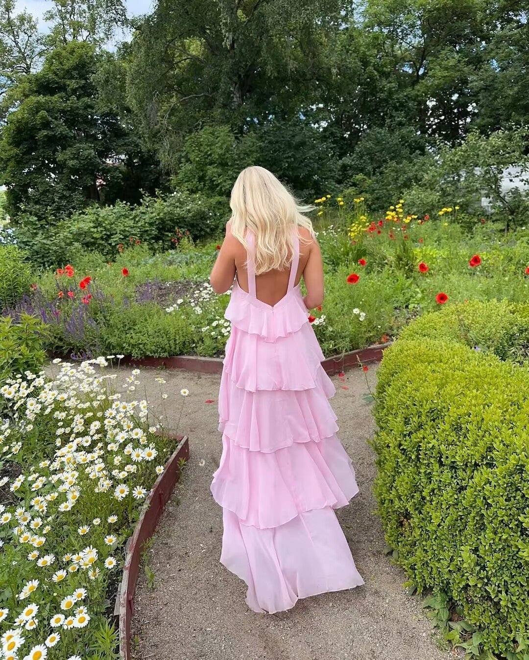3D Ruffle Spaghetti-Strap A-Line Maxi Dress