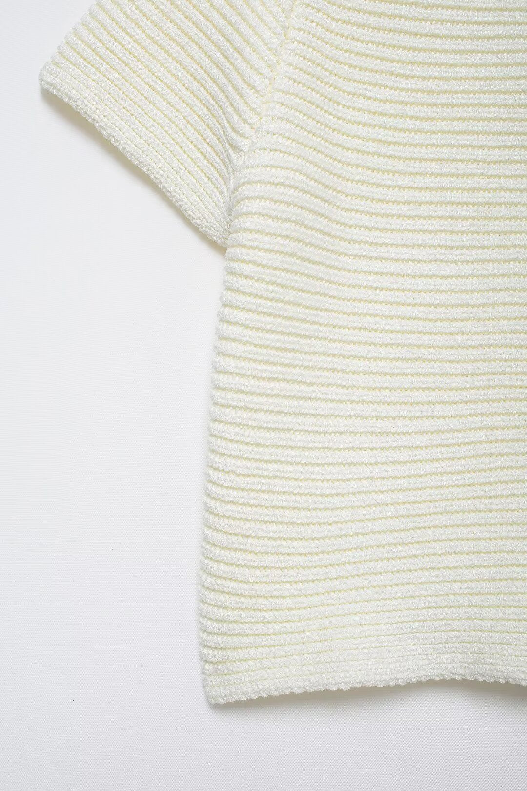 Women’s White Peter Pan Collar Button Knit Top