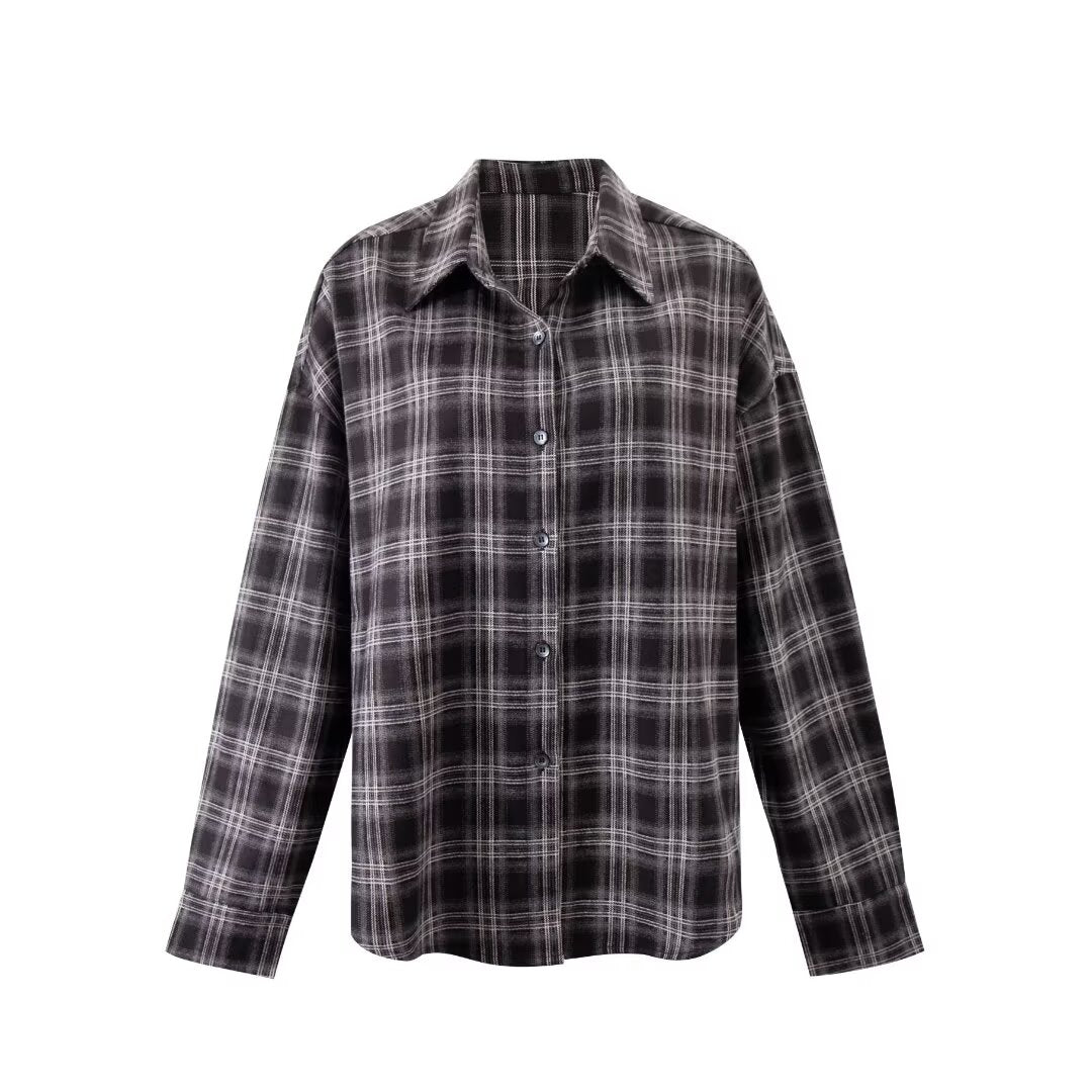 Women’s Gray Plaid Collared Long Sleeve Shirt