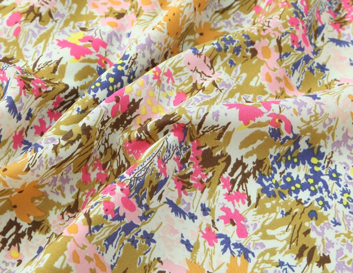 Small Floral-Print Heart Shaped Collar Tight Waist Suspenders Dress
