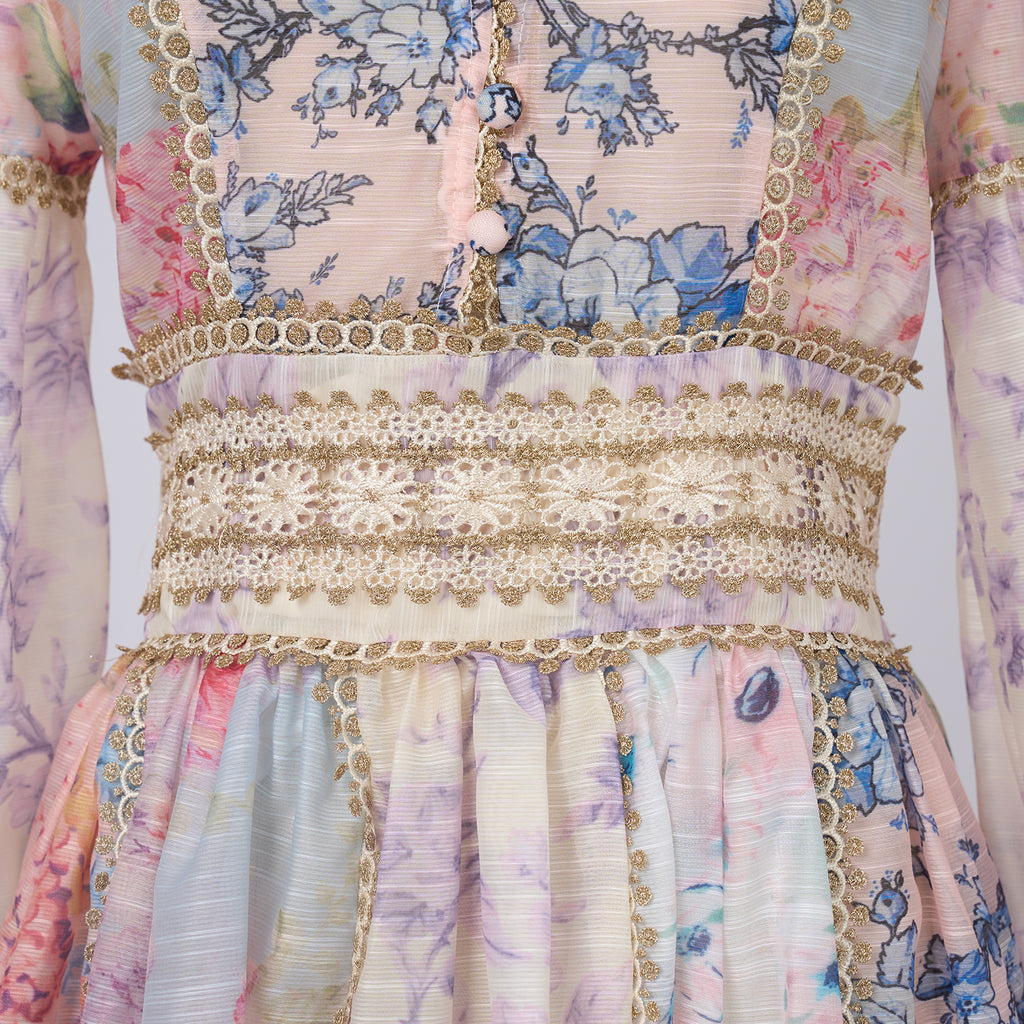 Spring Lace V-Neck Long-Sleeve Short Dress