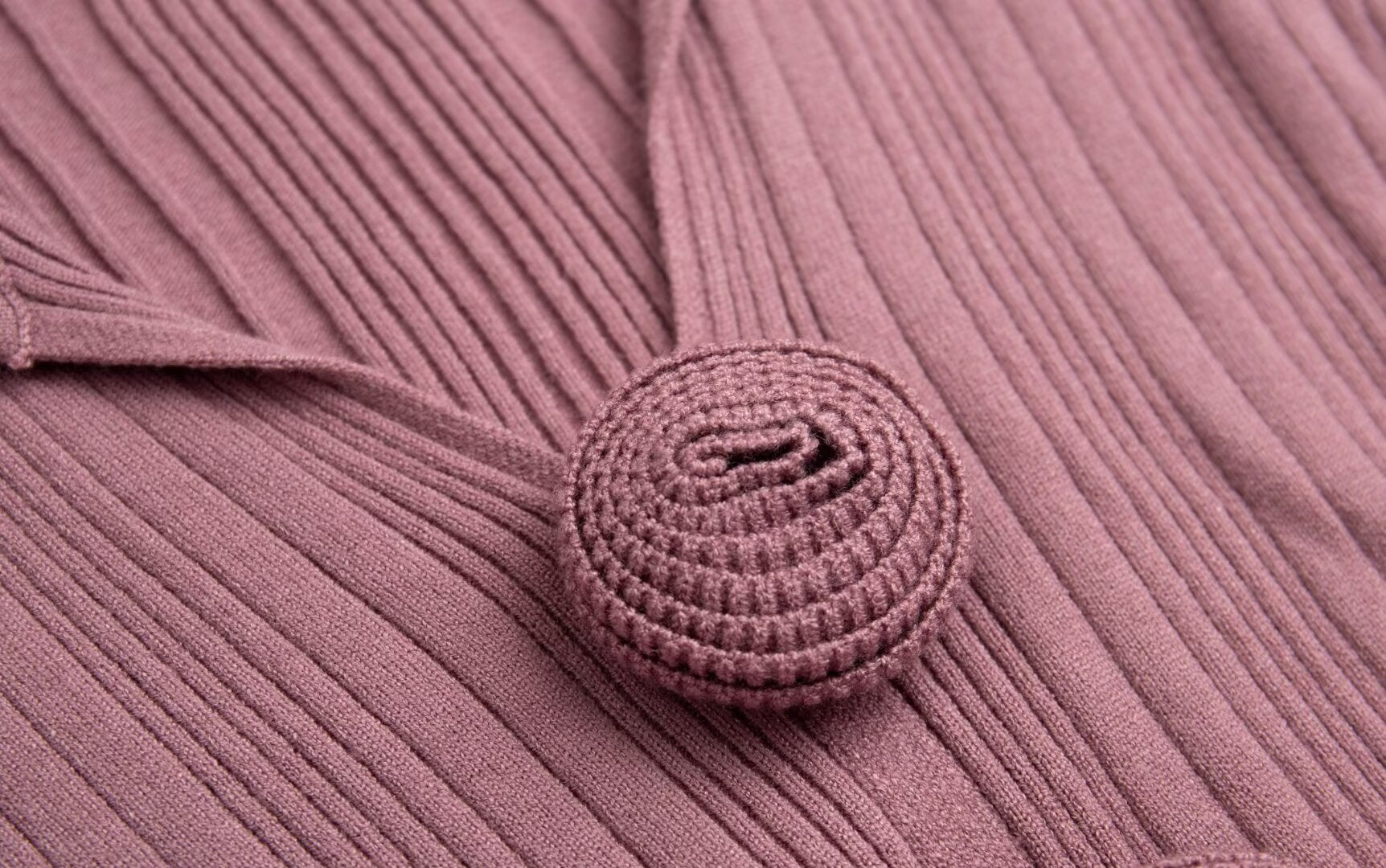 Women's Floral 3D Detail Polo Collar Sweater