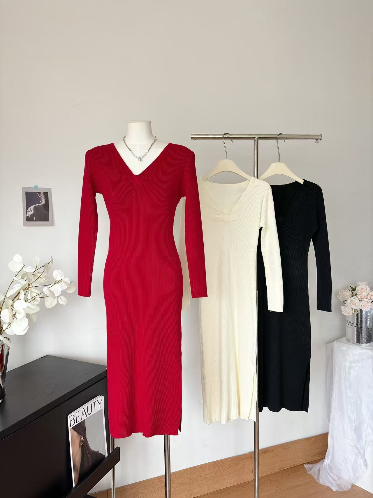 V-Neck Ribbed Long-Sleeve Split Knit Bodycon Midi Dress