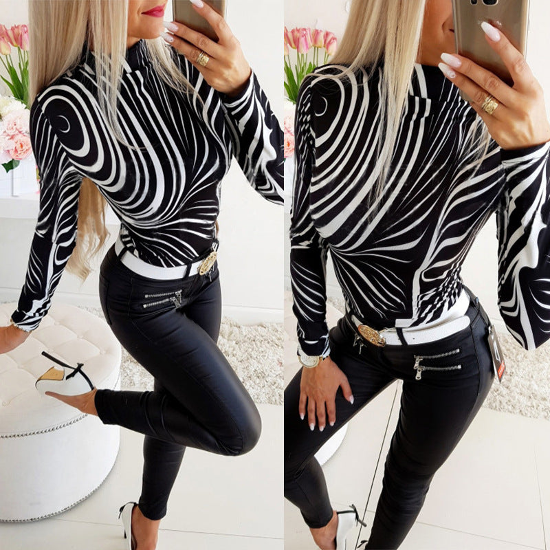 Women's Printed Long-Sleeve T-Shirt – Slim Fit