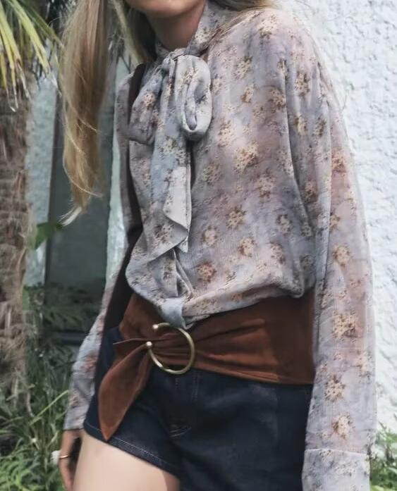 Women's Bowknot Decoration Shirt