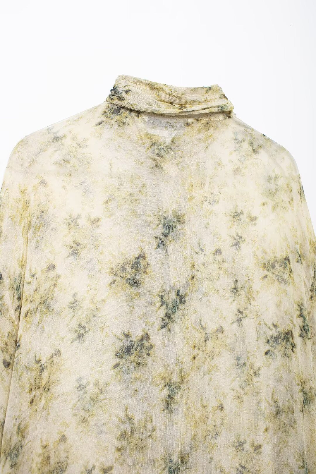 Women's Bowknot Decoration Shirt