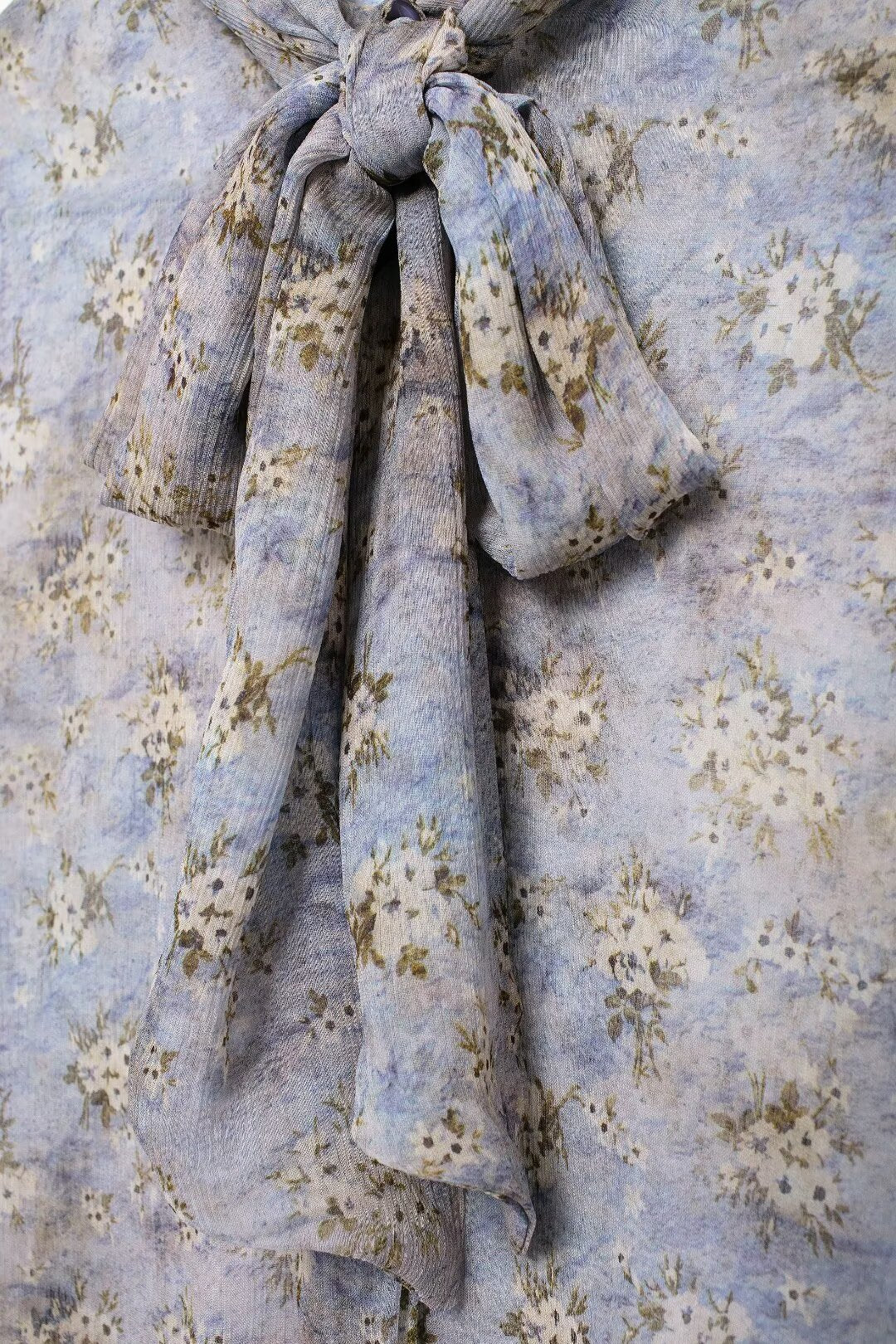 Women's Bowknot Decoration Shirt