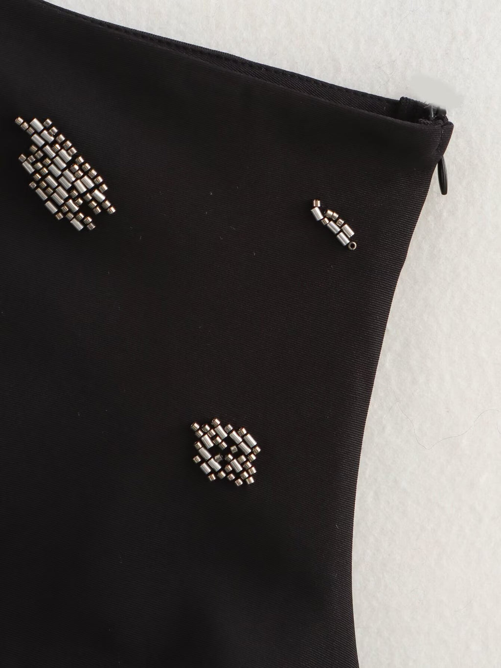 Women's Beaded Pleated Sleeveless Top