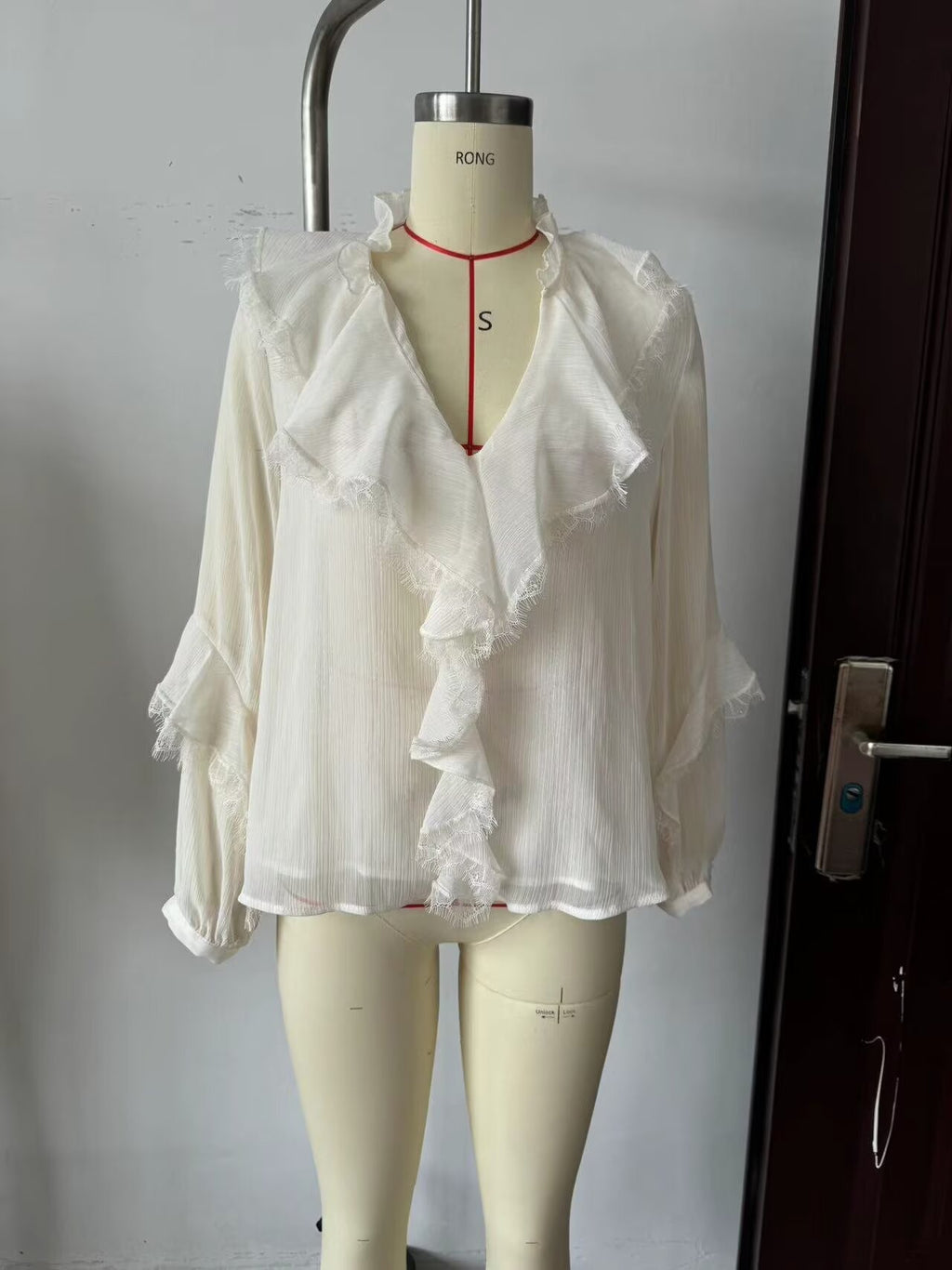 Women's Autumn Women Clothing Laminated Decoration Romantic Shirt