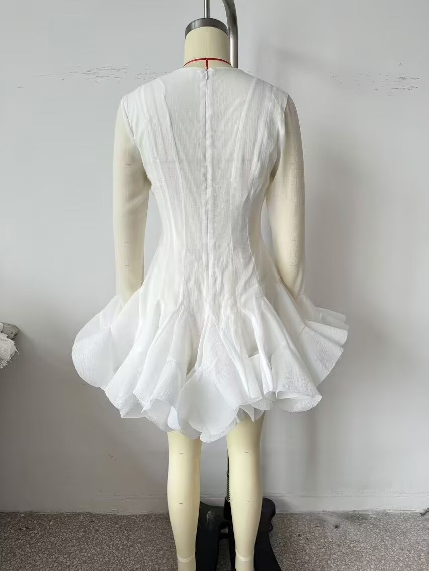 Autumn Women Clothing White Long Sleeve Laminated Ruffled Tulle Dress
