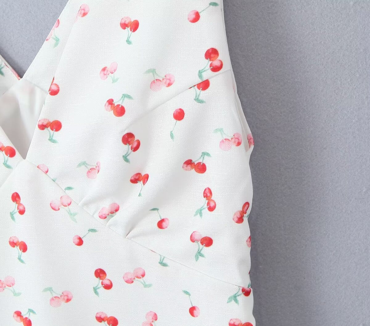 Low-Cut V-Neck Printed Mini Dress
