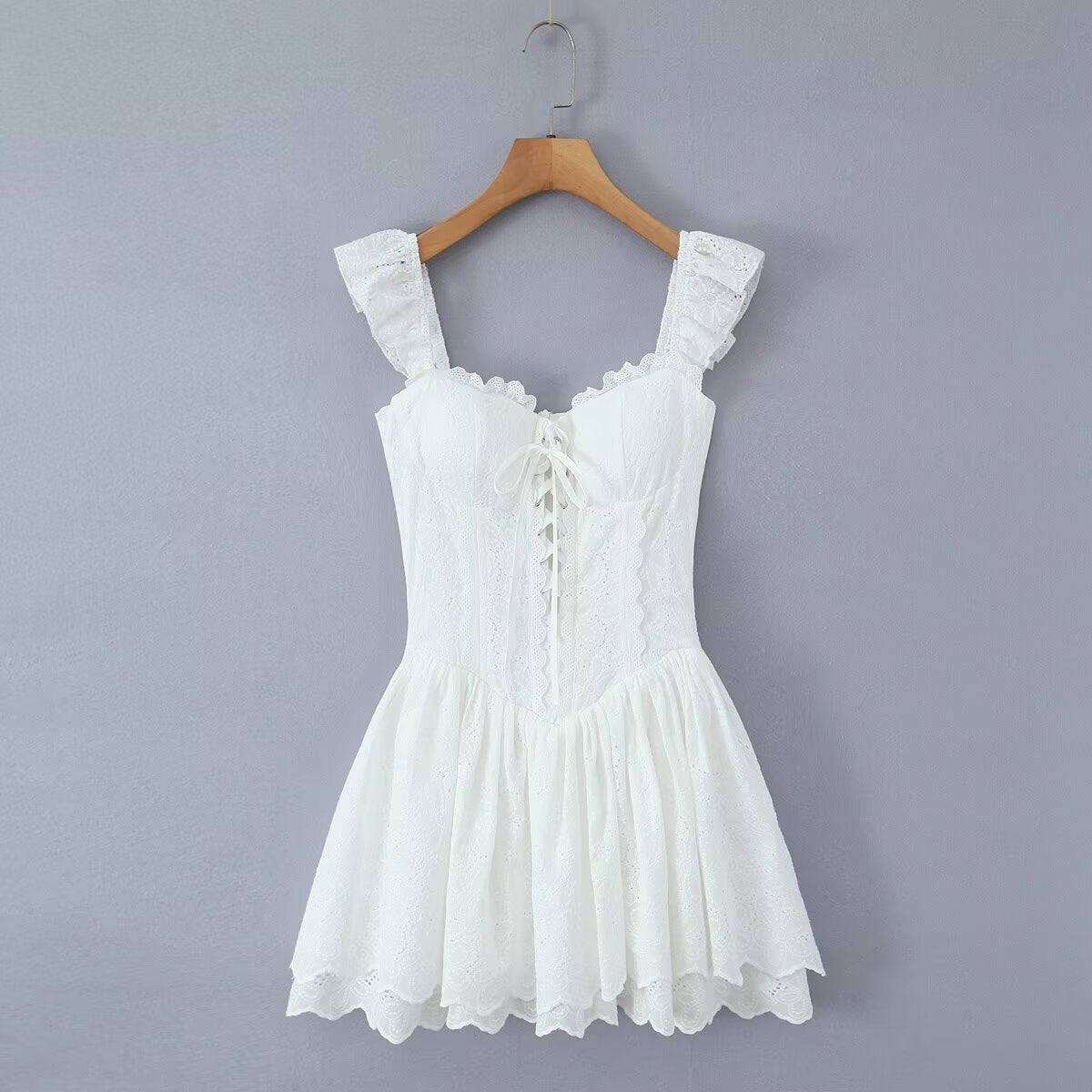 Women's Sweet Lace Embroidered Suspender Puffy Chest Dress