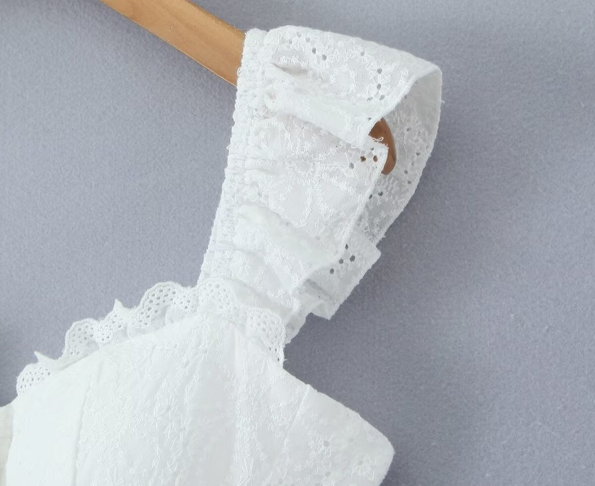 Women's Sweet Lace Embroidered Suspender Puffy Chest Dress