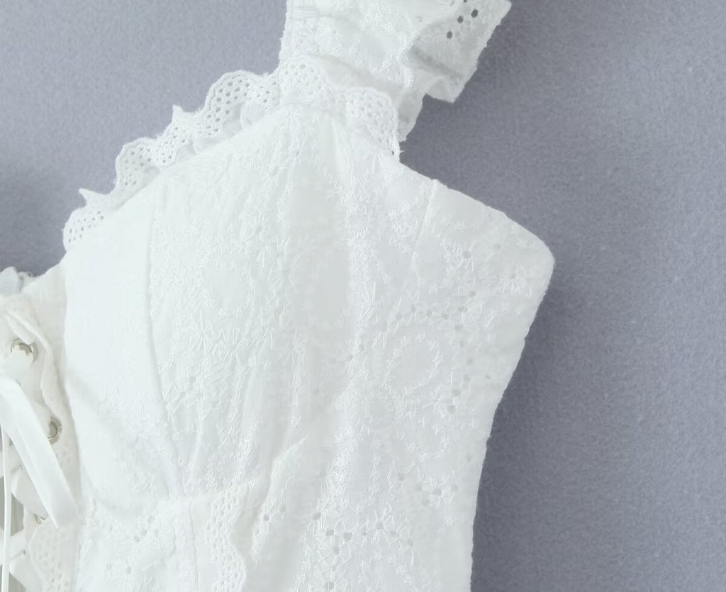 Women's Sweet Lace Embroidered Suspender Puffy Chest Dress