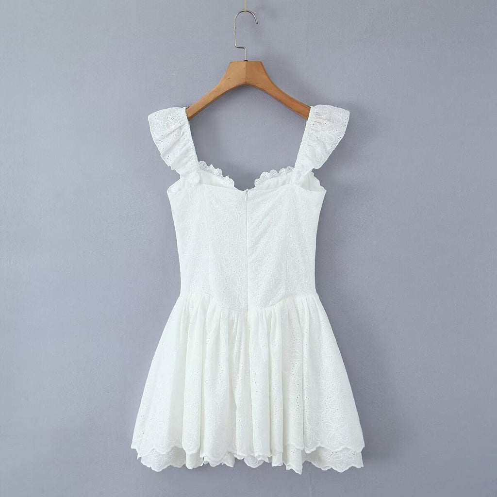Women's Sweet Lace Embroidered Suspender Puffy Chest Dress