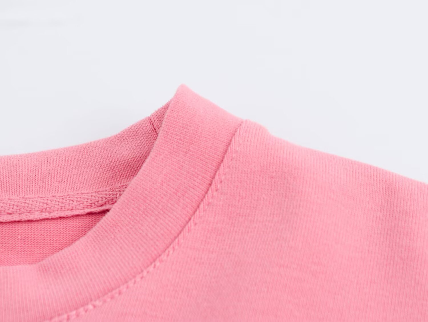 Women's Pink Graphic Crew Neck Top