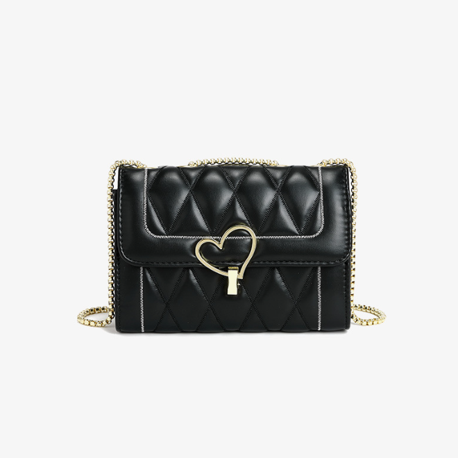 Diamond Chain Heart Shoulder Bag