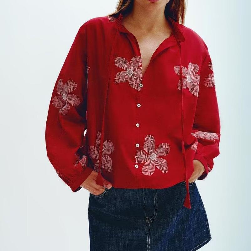 Women's Floral Shaped Embroidered Laminated Neckline Lace Up Shirt