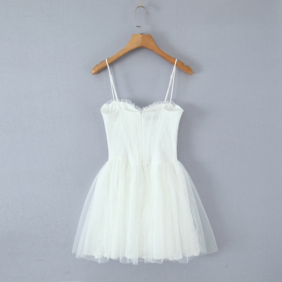 Women's Lace Embroidered Sweetheart Mini Dress