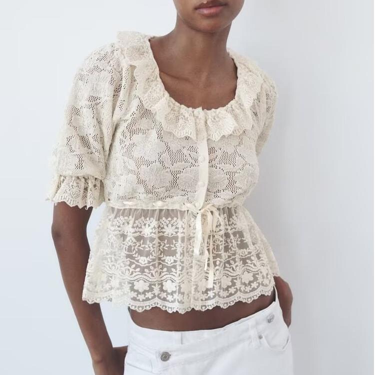 Women's Spring Women Clothing Fashionable All Match Lace Decorative Knitted Top