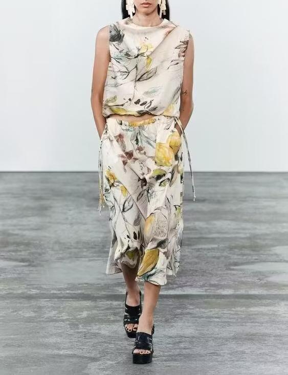 Women's Top And Skirt Two-Piece Set