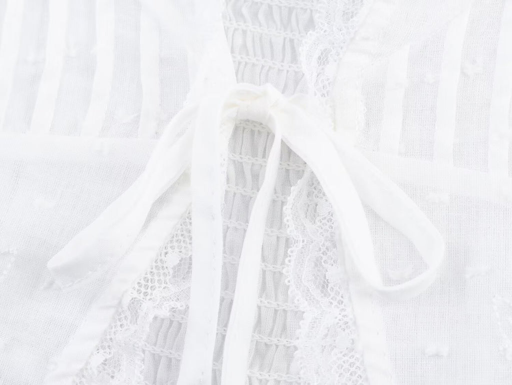 Women's Bow Detail Tulle V-Neck Crop Top