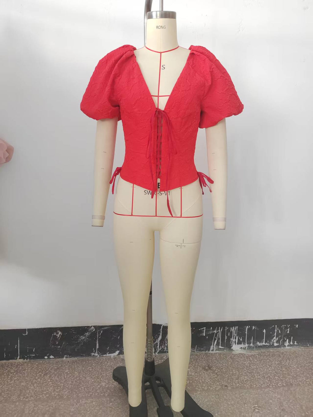 Women's Puff-Sleeve Top