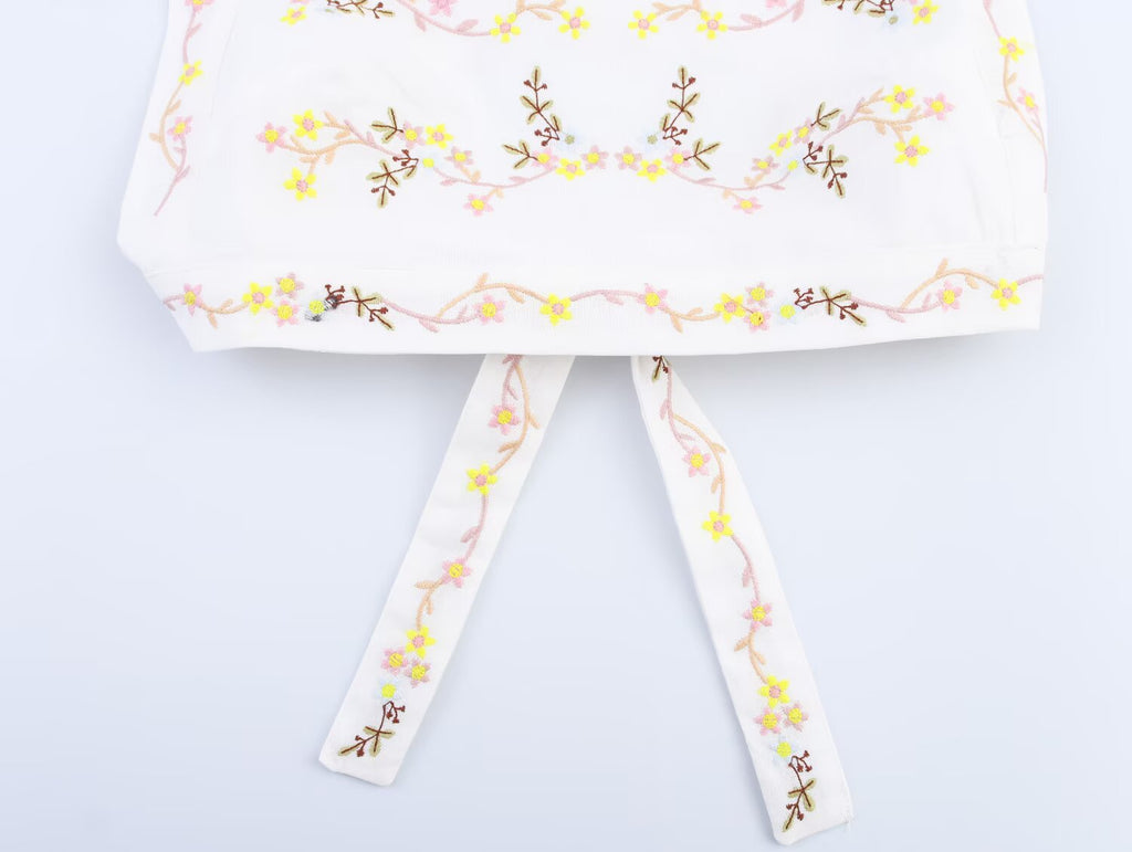 Women Clothing Floral Embroidery Short Camisole Top Small Vest