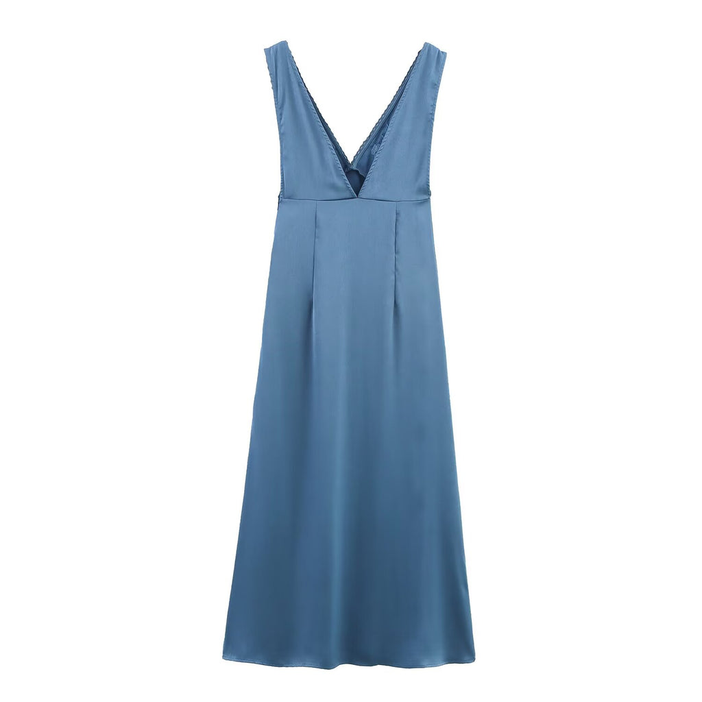 Embroidered V-Neck Sleeveless Midi Dress