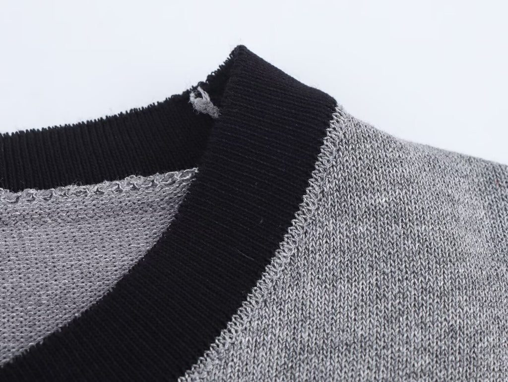 Women’s Contrast Color Striped Crew Neck Sweater